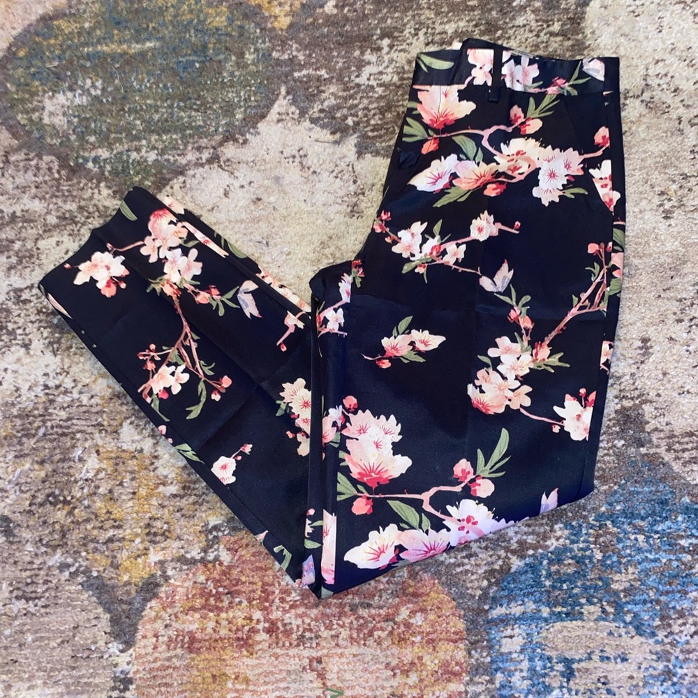 💎RARE💎NWOT JOIE Silk Blend Tailored Floral Pants, Size 2 - Picture 5 of 12